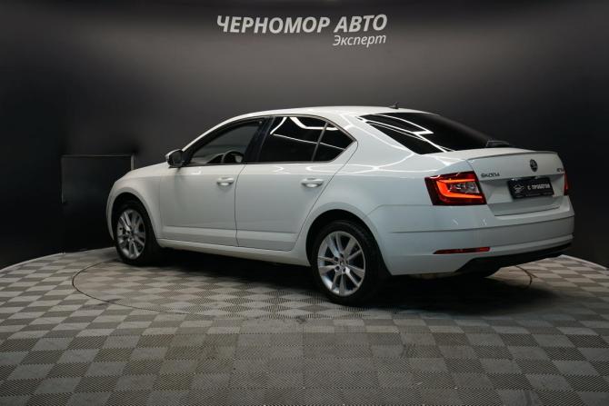 Skoda Octavia III (A7) Рестайлинг с пробегом 2019 года, цена 2 490 000 рублей, 102946 км, лифтбек, Автокод Объявления