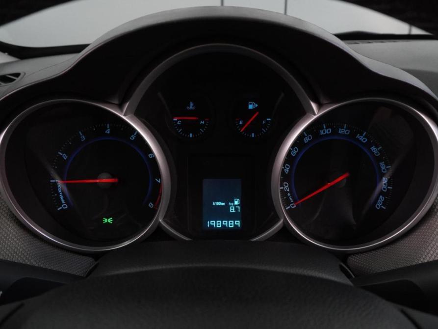 Chevrolet Cruze I Рестайлинг Воронеж  - изображение 15