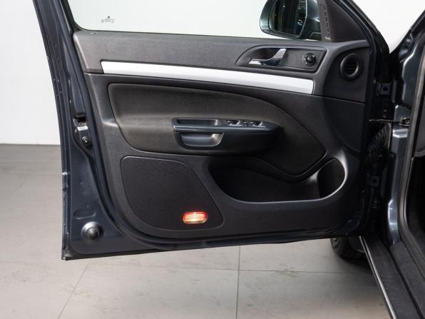 Skoda Octavia II (A5) Рестайлинг с пробегом 2011 года, цена 750 000 рублей, 235568 км, лифтбек, Автокод Объявления