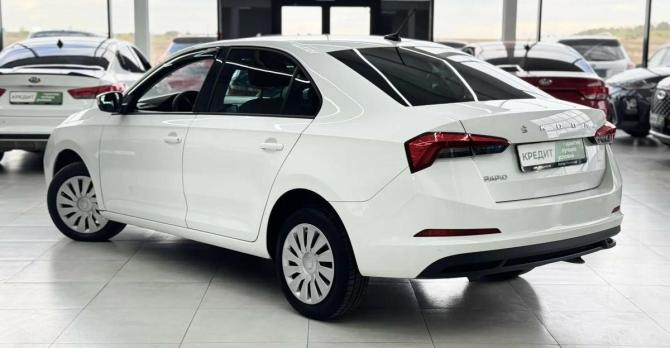 Skoda Rapid II с пробегом 2021 года, цена 1 549 000 рублей, 82000 км, лифтбек, Автокод Объявления