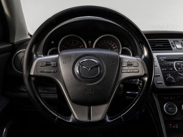 Mazda 6 II (GH) с пробегом 2008 года, цена 900 000 рублей, 204697 км, лифтбек, Автокод Объявления