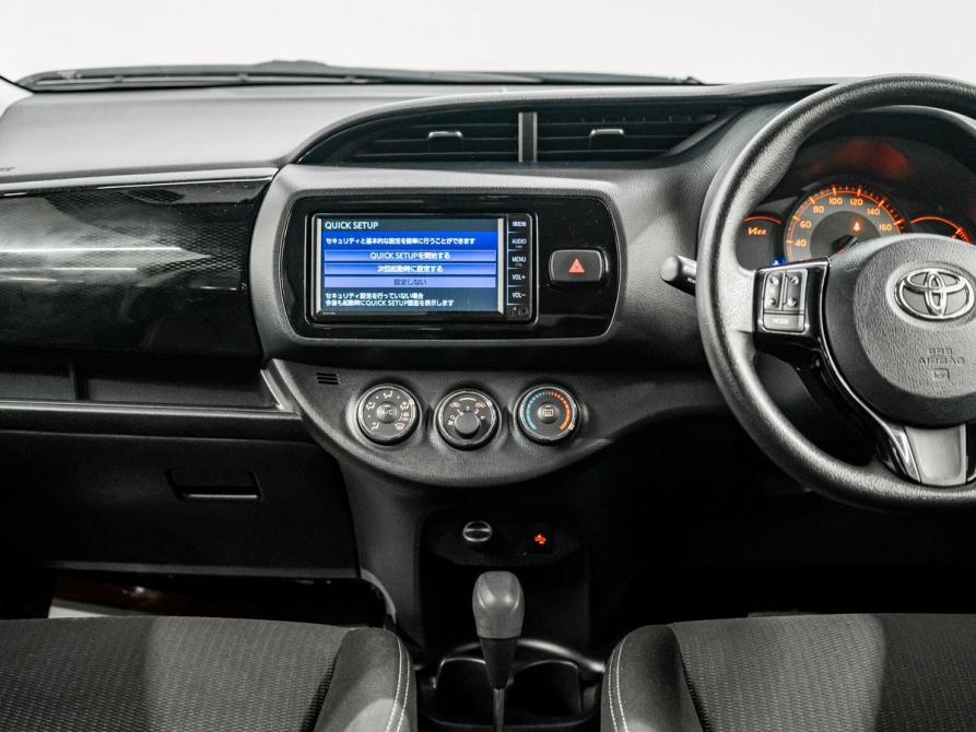 Toyota Vitz III (XP130) Рестайлинг 2 Красноярск  - изображение 11