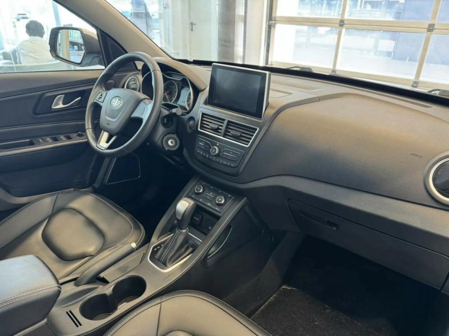 FAW Besturn X40 I Подольск  - изображение 8
