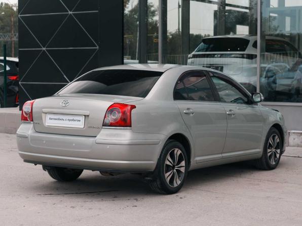 Toyota Avensis II Рестайлинг с пробегом 2006 года, цена 840 000 рублей, 229331 км, седан, Автокод Объявления