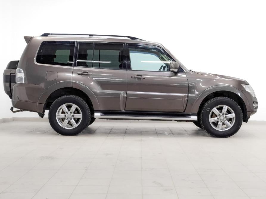 Mitsubishi Pajero IV Рестайлинг 2 Москва  - изображение 4
