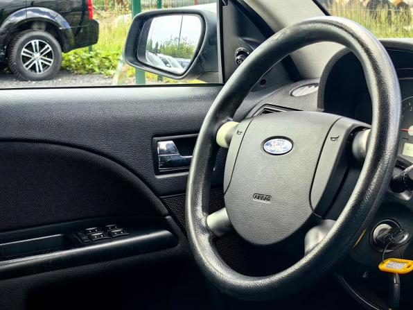 Ford Mondeo III Рестайлинг с пробегом 2006 года, цена 219 000 рублей, 357050 км, седан, Автокод Объявления