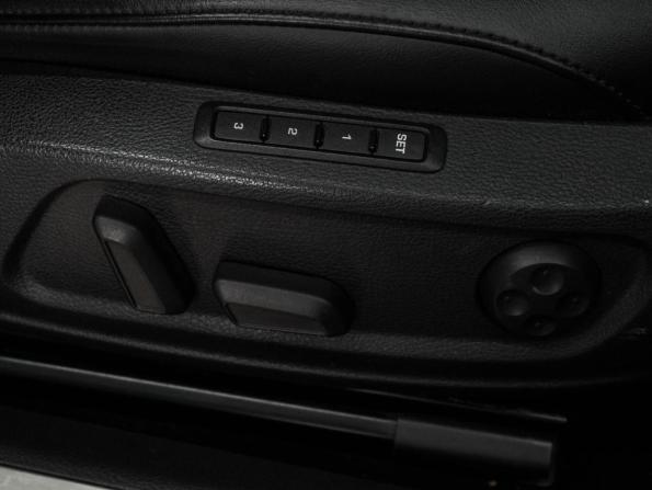 Volkswagen Passat B7 с пробегом 2013 года, цена 1 252 000 рублей, 156208 км, универсал, Автокод Объявления