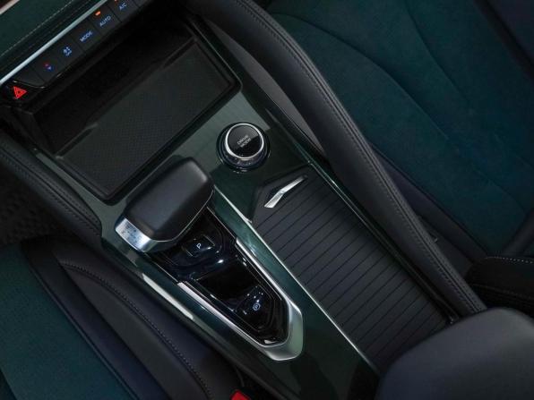 Geely Monjaro I с пробегом 2023 года, цена 3 392 444 рубля, 32627 км, внедорожник, Автокод Объявления