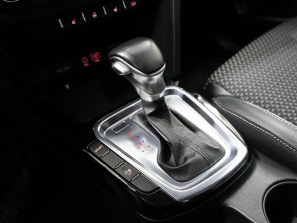Kia Ceed III с пробегом 2018 года, цена 1 690 000 рублей, 98048 км, хэтчбек, Автокод Объявления