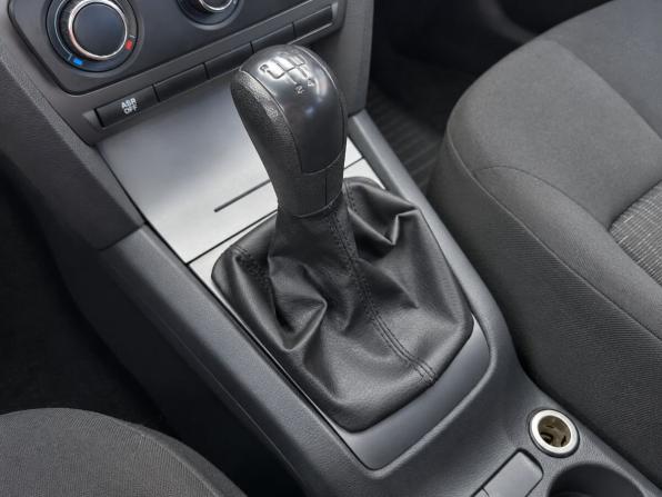 Skoda Octavia II (A5) Рестайлинг с пробегом 2013 года, цена 1 099 000 рублей, 152000 км, лифтбек, Автокод Объявления