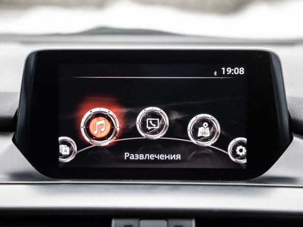 Mazda 6 III (GJ) Рестайлинг с пробегом 2017 года, цена 2 178 000 рублей, 84400 км, седан, Автокод Объявления