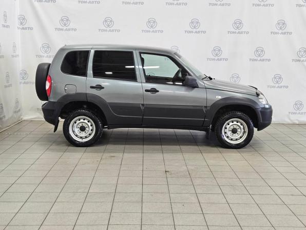 Chevrolet Niva I Рестайлинг с пробегом 2020 года, цена 713 000 рублей, 74535 км, внедорожник, Автокод Объявления