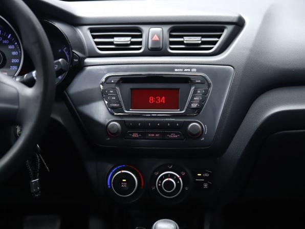 Kia Rio III с пробегом 2011 года, цена 640 000 рублей, 204528 км, седан, Автокод Объявления