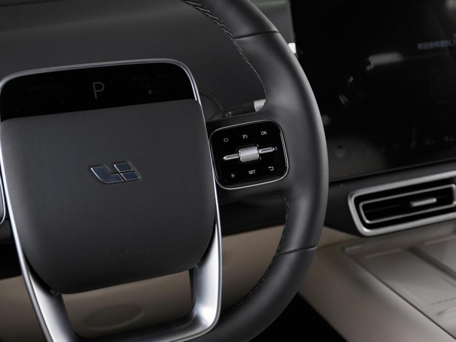 Li Auto (Lixiang) L7 I Рестайлинг Москва  - изображение 15