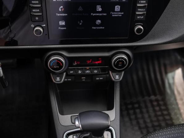 Kia Rio IV Рестайлинг с пробегом 2021 года, цена 1 747 030 рублей, 45906 км, хэтчбек, Автокод Объявления