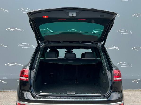 Volkswagen Touareg II Рестайлинг с пробегом 2017 года, цена 2 609 800 рублей, 183531 км, внедорожник, Автокод Объявления