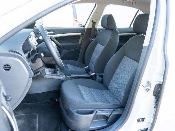 Skoda Octavia II (A5) Рестайлинг с пробегом 2012 года, цена 739 000 рублей, 228388 км, лифтбек, Автокод Объявления