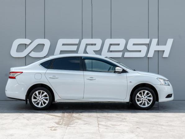Nissan Sentra VII (B17) с пробегом 2015 года, цена 980 000 рублей, 181818 км, седан, Автокод Объявления