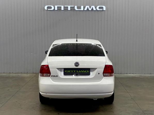 Volkswagen Polo V с пробегом 2013 года, цена 697 000 рублей, 131174 км, седан, Автокод Объявления