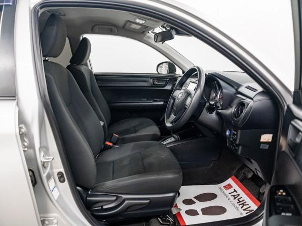 Toyota Corolla XI (E160 E170) Рестайлинг 2 с пробегом 2020 года, цена 1 440 000 рублей, 67000 км, седан, Автокод Объявления