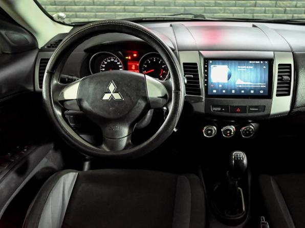 Mitsubishi Outlander II Рестайлинг с пробегом 2009 года, цена 980 000 рублей, 347784 км, внедорожник, Автокод Объявления