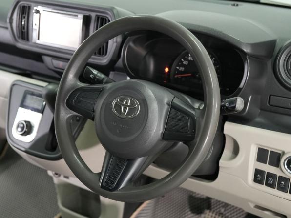 Toyota Passo III с пробегом 2016 года, цена 955 000 рублей, 123251 км, хэтчбек, Автокод Объявления
