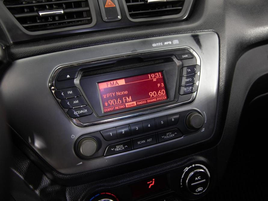 Kia Rio III Санкт-Петербург  - изображение 17