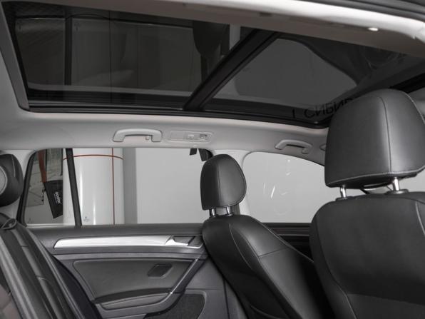 Volkswagen Golf VII с пробегом 2016 года, цена 2 300 000 рублей, 148591 км, универсал, Автокод Объявления