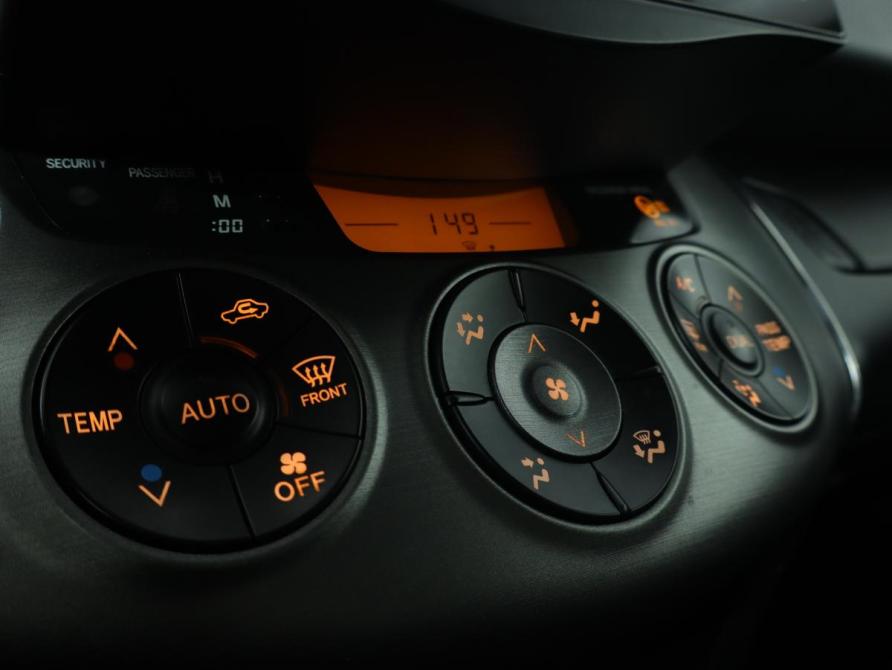 Toyota RAV4 III (XA30) Рестайлинг Москва  - изображение 19