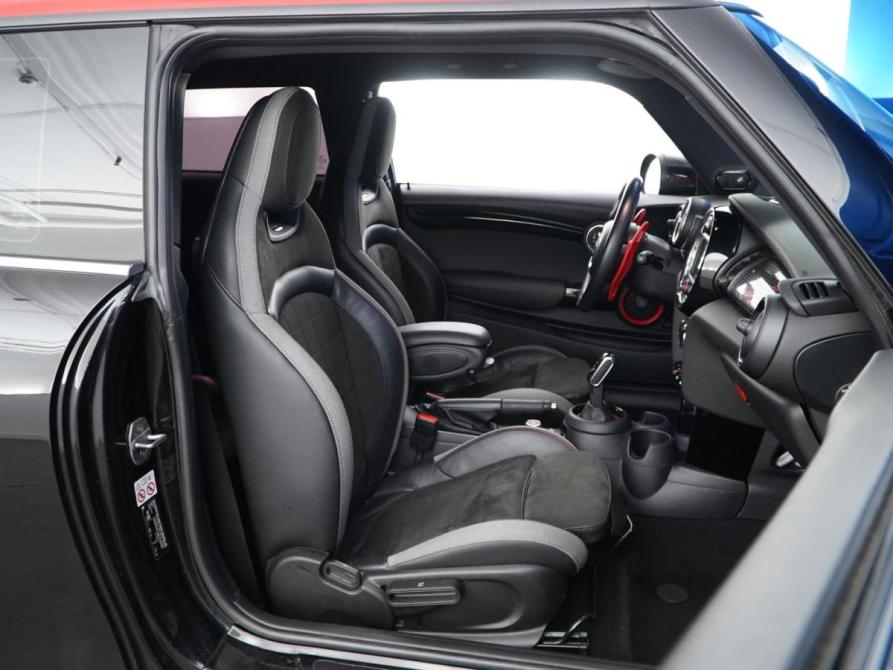 Mini Hatch III (F55/F56) Рестайлинг Москва  - изображение 8