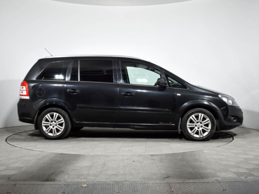 Opel Zafira B Рестайлинг Санкт-Петербург  - изображение 4