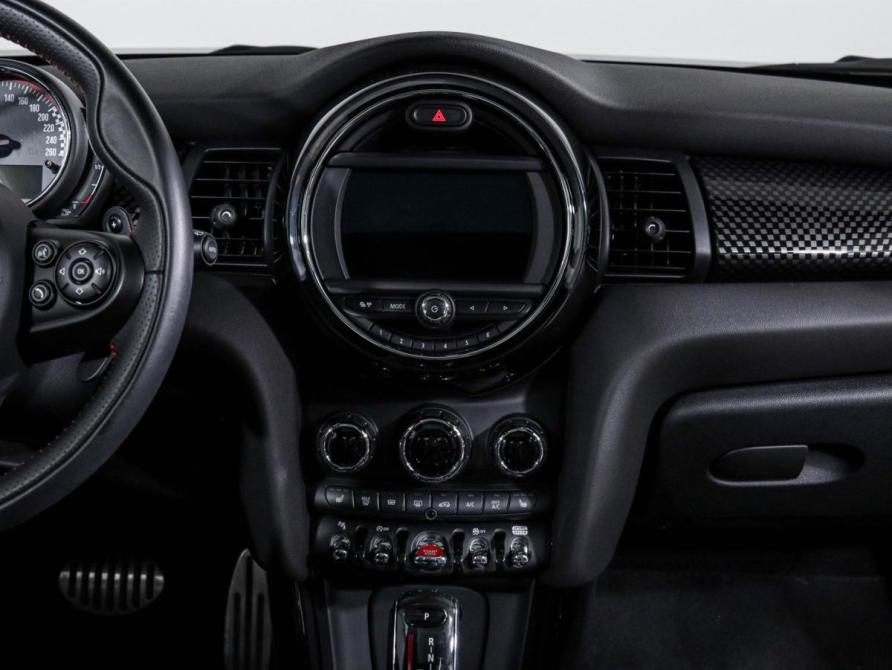 Mini Hatch III (F55/F56) Рестайлинг Москва  - изображение 14