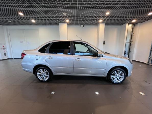 Lada (ВАЗ) Granta I Рестайлинг с пробегом 2024 года, цена 900 000 рублей, 31509 км, седан, Автокод Объявления