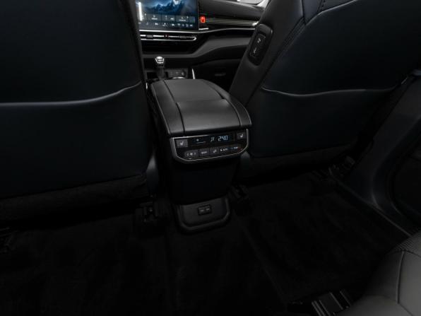 Toyota Highlander IV (XU70) с пробегом 2025 года, цена 5 600 000 рублей, 30 км, внедорожник, Автокод Объявления