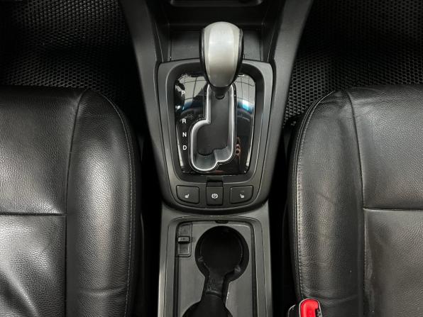 Chevrolet Captiva I Рестайлинг 3 с пробегом 2017 года, цена 2 050 000 рублей, 169425 км, внедорожник, Автокод Объявления