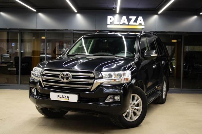 Toyota Land Cruiser 200 Series Рестайлинг 2 с пробегом 2015 года, цена 5 099 000 рублей, 324309 км, внедорожник, Автокод Объявления