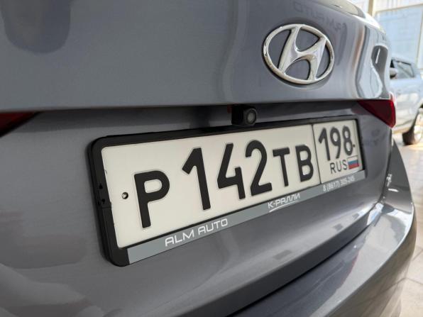 Hyundai Solaris II с пробегом 2017 года, цена 1 250 000 рублей, 174000 км, седан, Автокод Объявления