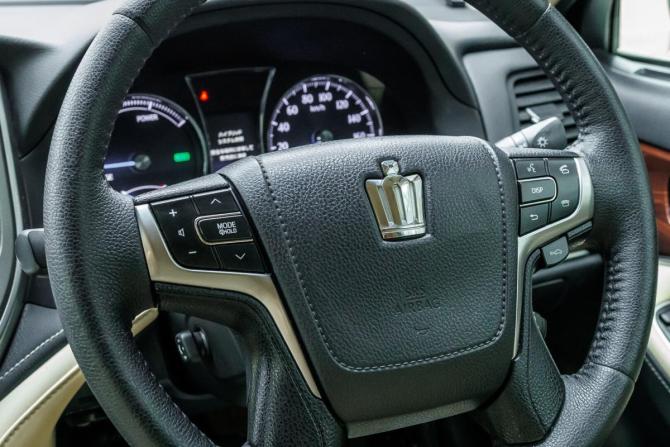 Toyota Crown XIV (S210) с пробегом 2014 года, цена 1 775 000 рублей, 285369 км, седан, Автокод Объявления