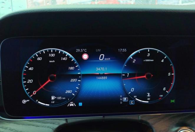 Mercedes-Benz E-Класс V (W213 S213 C238) Рестайлинг с пробегом 2021 года, цена 4 450 000 рублей, 144889 км, седан, Автокод Объявления