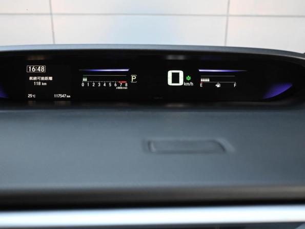 Honda Stepwgn V Рестайлинг с пробегом 2019 года, цена 2 219 000 рублей, 117547 км, минивэн, Автокод Объявления