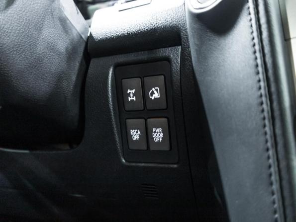 Lexus LX III Рестайлинг с пробегом 2013 года, цена 4 699 700 рублей, 234065 км, внедорожник, Автокод Объявления