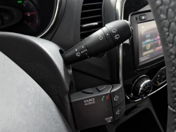 Renault Kaptur I с пробегом 2018 года, цена 1 209 000 рублей, 154100 км, внедорожник, Автокод Объявления
