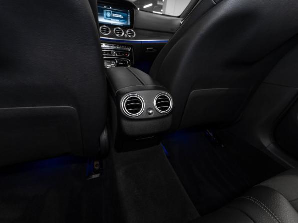 Mercedes-Benz E-Класс V (W213 S213 C238) с пробегом 2016 года, цена 3 480 000 рублей, 82246 км, седан, Автокод Объявления