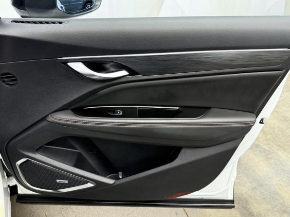 Geely Tugella I Рестайлинг с пробегом 2024 года, цена 2 890 000 рублей, 38170 км, внедорожник, Автокод Объявления