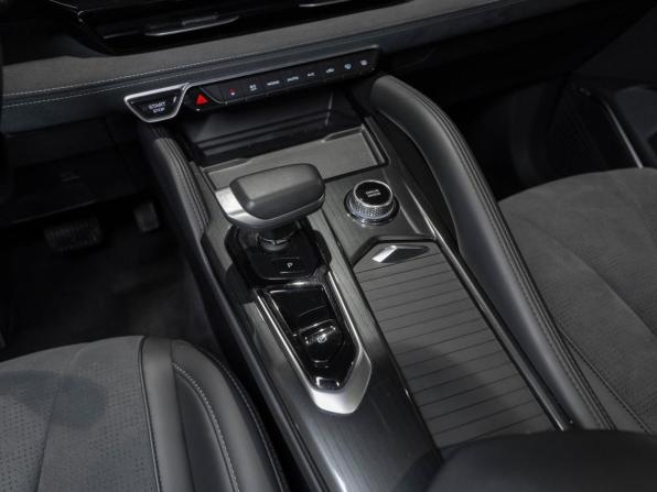 Geely Monjaro I с пробегом 2023 года, цена 3 330 000 рублей, 37529 км, внедорожник, Автокод Объявления