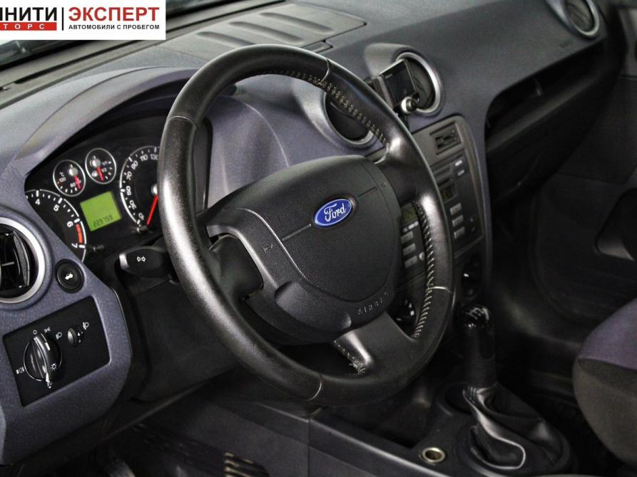Ford Fusion I Рестайлинг Белгород  - изображение 11