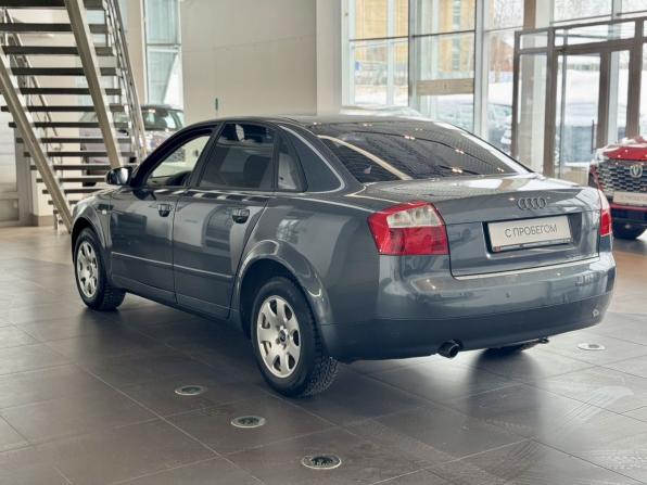 Audi A4 III (B7) с пробегом 2004 года, цена 445 000 рублей, 240000 км, седан, Автокод Объявления