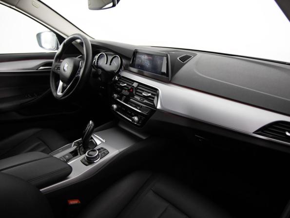 BMW 5 серии VII (G30/G31/G38) с пробегом 2017 года, цена 2 225 000 рублей, 259330 км, седан, Автокод Объявления