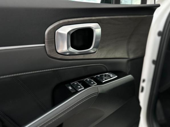 Новый Kia Sorento IV Рестайлинг 2025 года, цена 6 576 800 рублей, внедорожник, Автокод Объявления