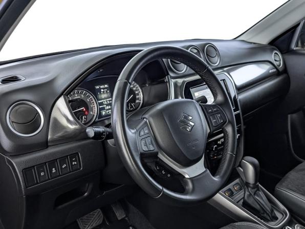 Suzuki Vitara II Рестайлинг с пробегом 2021 года, цена 2 100 000 рублей, 46190 км, внедорожник, Автокод Объявления